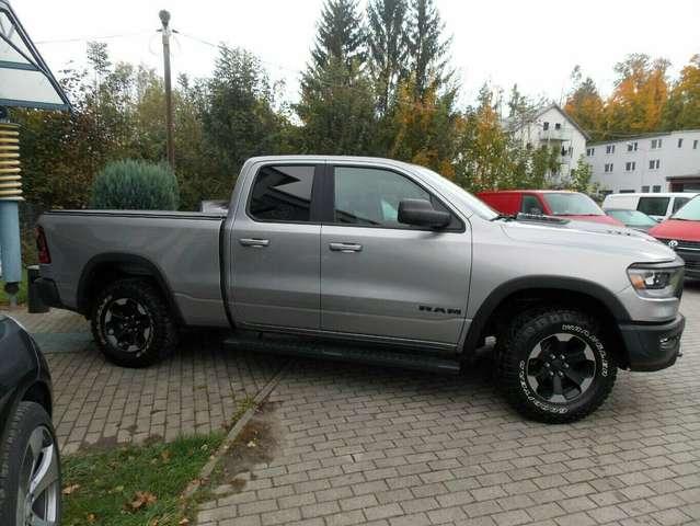 Dodge RAM 1500 Rebel Hemi 5,7