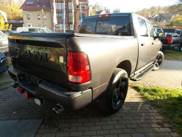 Dodge RAM 1500 Hemi Sport 4x4