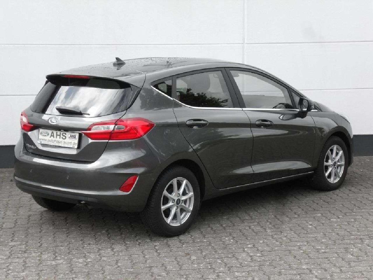 FORD Fiesta Titanium