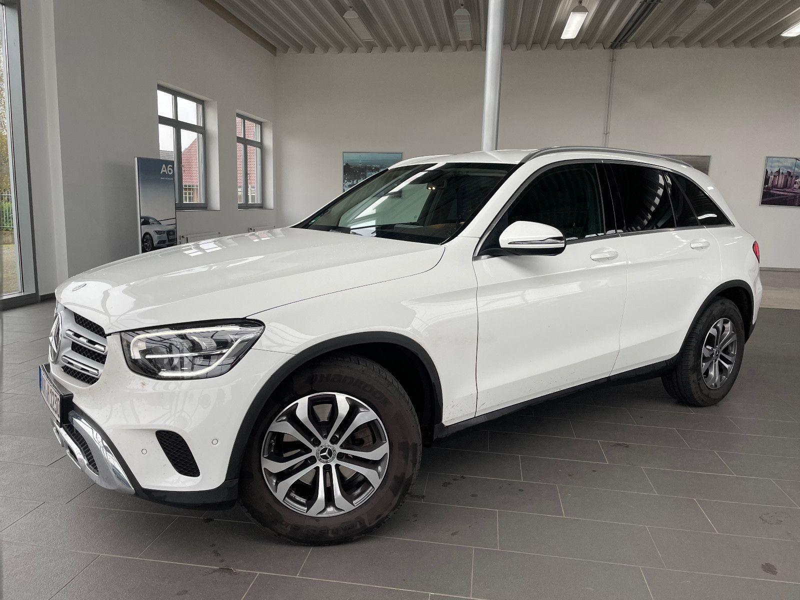 MERCEDES-BENZ GLC 220 d 4Matic+LED+AHK+KAMERA+NAVI+